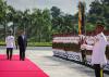 KUALA LUMPUR, April 16 -- Chinese President Xi Jinping inspects the Main Guard of Honour involving four officers and 103 personnel of other ranks from the First Battalion of the Royal Malay Regiment (RAMD) of Sungai Besi Camp, led by Major Mohamad Waqiyudin Abd Rahman, during the State Welcome Ceremony at the Istana Negara, today.  --fotoBERNAMA (2025) COPYRIGHT RESERVED