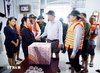 Party General Secretary To Lam visits and presents gift to an affected family in Hue city. (Photo: VNA)
